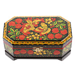 0074845/17*10см-углы Хохлома Шкатулка Сюжет "ПТИЦА.МАЛИНА" черный фон Р5 