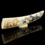  Клык моржа 40 см, резьба "КАСАТКИ" на подставке, Авторская работа