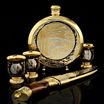 0066468 Златоуст Набор охотника NAO - 0829/1 (фляжка + 3 рюмки охотн + нож Ц/м Таганай NCM - 1806)