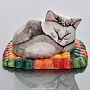 Фигурка "Кошка на коврике" Гжель, фотография 1. Интернет-магазин ЛАВКА ПОДАРКОВ