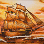 Картина янтарная "Корабль-парусник" 60х40 см, фотография 2. Интернет-магазин ЛАВКА ПОДАРКОВ