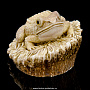 Скульптура из рога лося "Лягушка", фотография 2. Интернет-магазин ЛАВКА ПОДАРКОВ