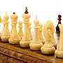 Шахматы в ларце из березового капа с янтарными фигурами, фотография 3. Интернет-магазин ЛАВКА ПОДАРКОВ