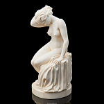 Скульптура из кости "Женщина"