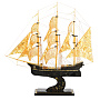 Скульптура из янтаря "Корабль-парусник", фотография 3. Интернет-магазин ЛАВКА ПОДАРКОВ