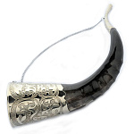 02027/АА/45*10 Рог для вина с чеканкой Средний  Мельхиор, Рог Тура 45см*10см