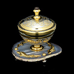 0046993/ФР Нат.камень Икорница "Три рыбки на агате"позолота 115*115*105мм (8682)