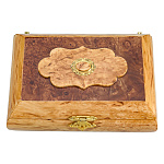 0061570 Нат.дерево Шкатулка "Карельское золото", карельская береза, корень туи