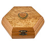 Шкатулка шестигранная из карельской березы, фотография 1. Интернет-магазин ЛАВКА ПОДАРКОВ