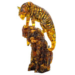 Скульптура из янтаря "Тигр на скале"