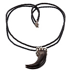 0070335 КУЛОН Коготь медведя,чокер кожа, 