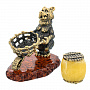 Статуэтка с янтарем "Запасливый медведь с тележкой", фотография 1. Интернет-магазин ЛАВКА ПОДАРКОВ