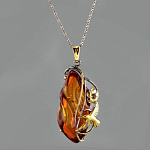 723050/4,50г  Серебро 925* ПОДВЕСКА вст.Янтарь р/п