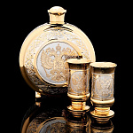 3384/3843 Златоуст Фляжка с двумя стопками "Герб"(3843)