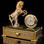 Лошадь Символ 2026 года. Шкатулка с часами "Конь". Златоуст, фотография 2. Интернет-магазин ЛАВКА ПОДАРКОВ