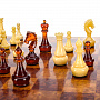Шахматный ларец из березового капа с янтарными фигурами 42х42 см, фотография 7. Интернет-магазин ЛАВКА ПОДАРКОВ