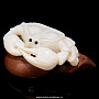 Скульптура из клыка моржа "Краб", фотография 1. Интернет-магазин ЛАВКА ПОДАРКОВ