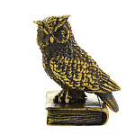 0052800 Микляихское литье Скульптура "СОВА НА КНИГЕ" Ж-177