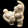 Скульптура из кости "Игра в мяч", фотография 3. Интернет-магазин ЛАВКА ПОДАРКОВ