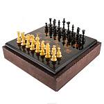 Шахматы с фигурами из янтаря "Жемчужина Африки" 43х43 см