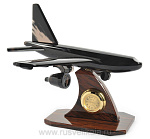 26011 Нат.камень ЧАСЫ "САМОЛЕТ" Обсидиан 22,5*23,5*29см 