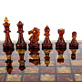 Шахматы с инкрустацией и фигурами из янтаря 28х28 см, фотография 2. Интернет-магазин ЛАВКА ПОДАРКОВ