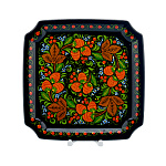 0076447 Хохлома ТАРЕЛКА  КЛУБНИКА с син цвет 23*23 см