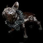 Бронзовая статуэтка "Собака Кеша с венком". Авторская работа.