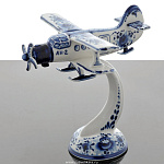 Гжель СКУЛЬПТУРА "Самолет "АН-2" на подставке в асс. авт.Ларин 