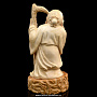 Скульптура из бивня мамонта "Старик с посохом", фотография 2. Интернет-магазин ЛАВКА ПОДАРКОВ