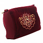 Косметичка "Игра". Бордовая с золотой вышивкой, фотография 5. Интернет-магазин ЛАВКА ПОДАРКОВ