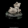 Бронзовая статуэтка "Тигренок" на каменной подставке, фотография 3. Интернет-магазин ЛАВКА ПОДАРКОВ