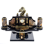 0046995 Нат.камень Настольный набор"Орлиная голова"Яшма, бронза 520*360*270мм (8704)19кг