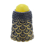 0047199/735 Сувенир Наперсток Чешуя с кабошоном Сувенир (белый)