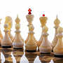 Шахматы с инкрустацией и фигурами из янтаря 45х45 см, фотография 8. Интернет-магазин ЛАВКА ПОДАРКОВ