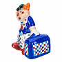 Керамическая статуэтка "Клоун с чемоданом", фотография 3. Интернет-магазин ЛАВКА ПОДАРКОВ