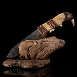 Нож сувенирный на подставке "Охотник"