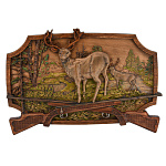 0068676 Панно   из нат. дерева "Косули с ружьями" 45*27см