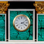 Настольные часы из малахита "Георгий Победоносец", фотография 5. Интернет-магазин ЛАВКА ПОДАРКОВ