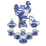 Самовар фарфоровый 3,5 л с сервизом "Петух". Гжель