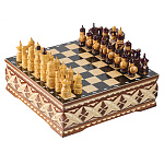 Шахматы резные и деревянными фигурами 30х30 см