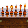 Шахматный ларец из капа с фигурами из янтаря 38х38 см, фотография 6. Интернет-магазин ЛАВКА ПОДАРКОВ