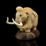  Изделия из кости Скульптура "Мамонт" Кость кита, клык моржа,дерево, В183