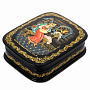 Шкатулка с художественной росписью "Вышивальщица", фотография 1. Интернет-магазин ЛАВКА ПОДАРКОВ