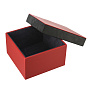 Подарочная упаковка из экокожи красная 17х17х10 см, фотография 2. Интернет-магазин ЛАВКА ПОДАРКОВ