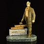 Бронзовая статуэтка "Лучший Строитель", фотография 5. Интернет-магазин ЛАВКА ПОДАРКОВ