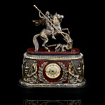 0011549  Нат.камень Часы каминные "Георгий Победоносец" Яшма (3093)