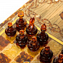 Шахматный стол с инкрустацией и фигурами из янтаря 99х53 см, фотография 6. Интернет-магазин ЛАВКА ПОДАРКОВ