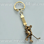 0027853-М Бронза Сувенир БРЕЛОК "ХОККЕИСТ" малый 3,5см  