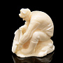 Скульптура из клыка моржа "Старатель", фотография 2. Интернет-магазин ЛАВКА ПОДАРКОВ